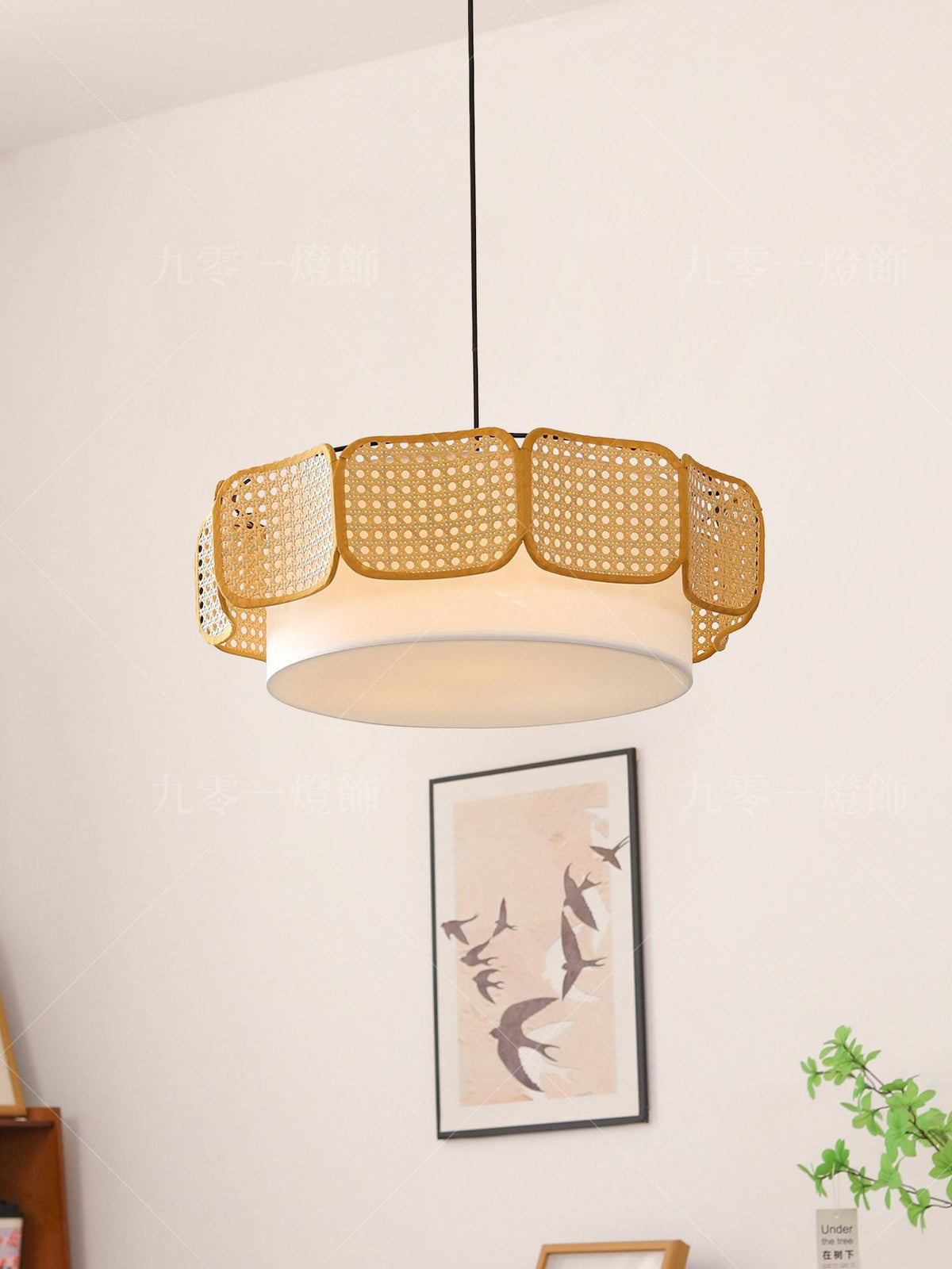 Venysrae | Chandelier - Detail View #3 | HomeCartel