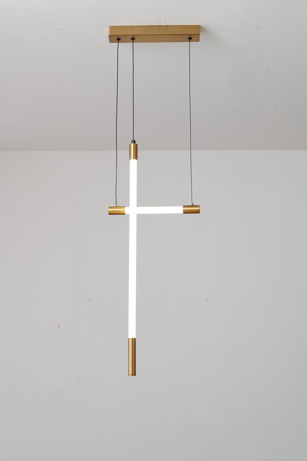 Kostakis Deux | Pendant Light - Detail View #2 | HomeCartel