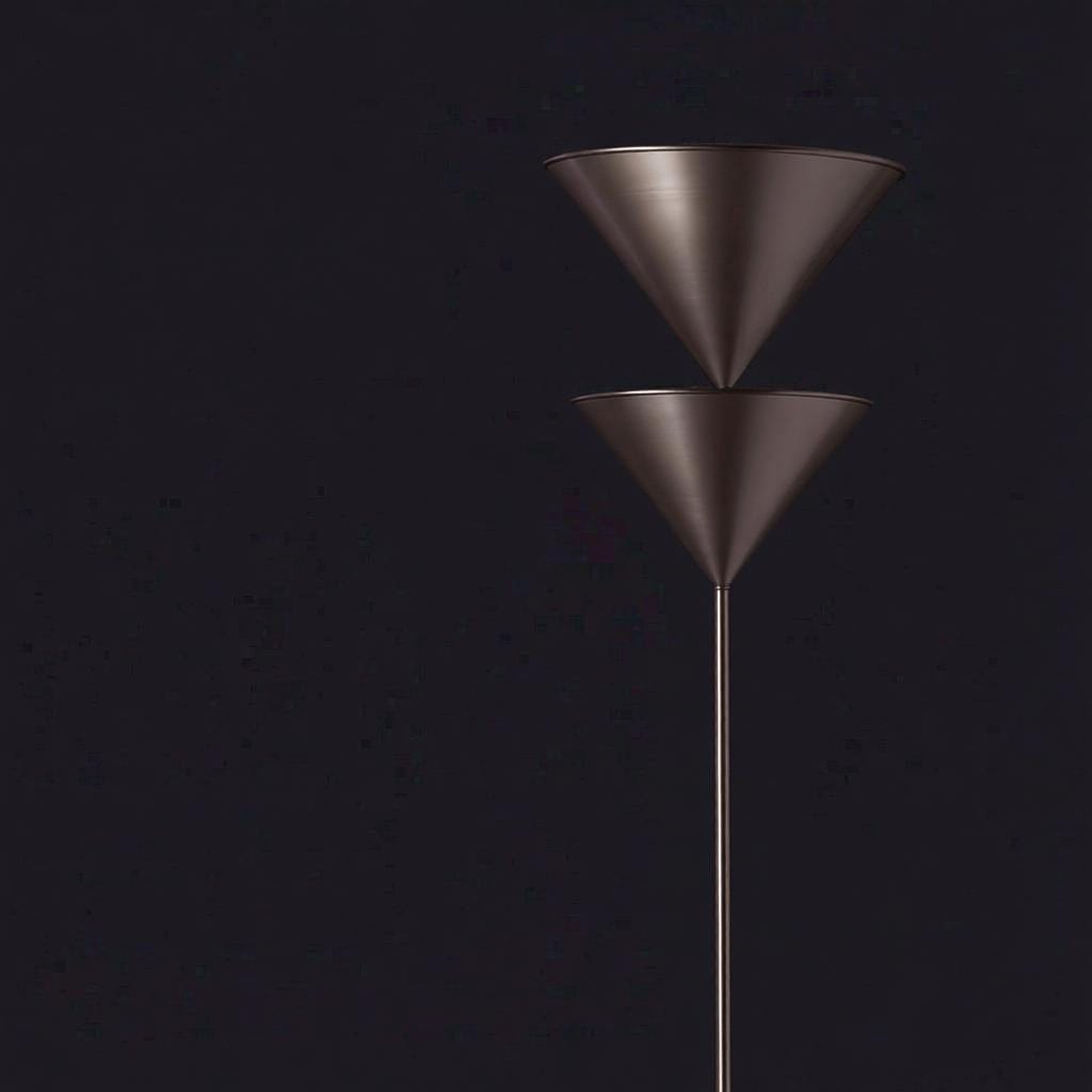 Kerzman | Floor Lamp - Detail View #2 | HomeCartel