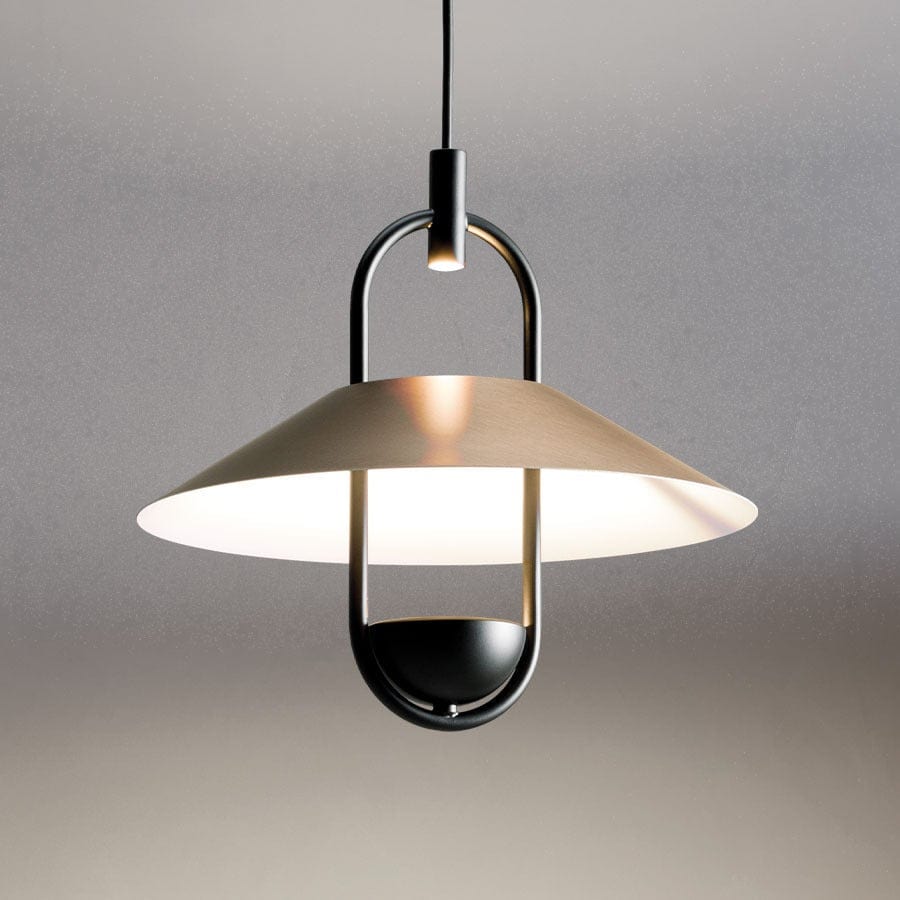 Fyrilian Une | Pendant Light - Detail View #4 | HomeCartel