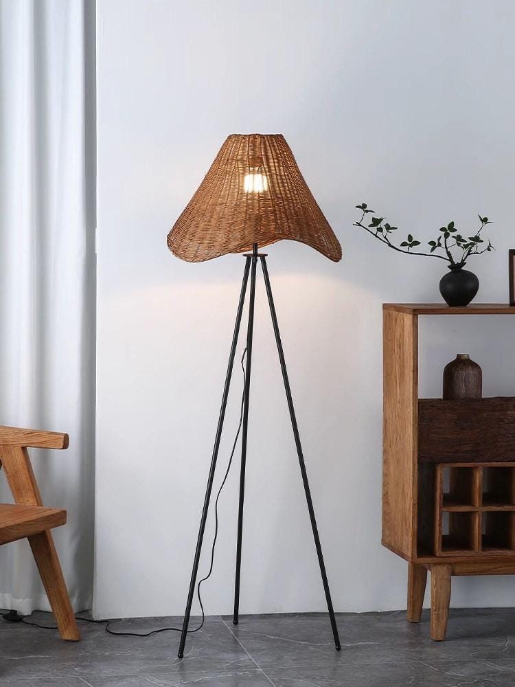 Elvara | Floor Lamp - Detail View #2 | HomeCartel