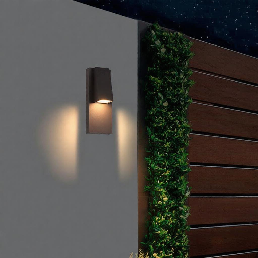 Calthynel | Outdoor Wall Light - Home Cartel ®