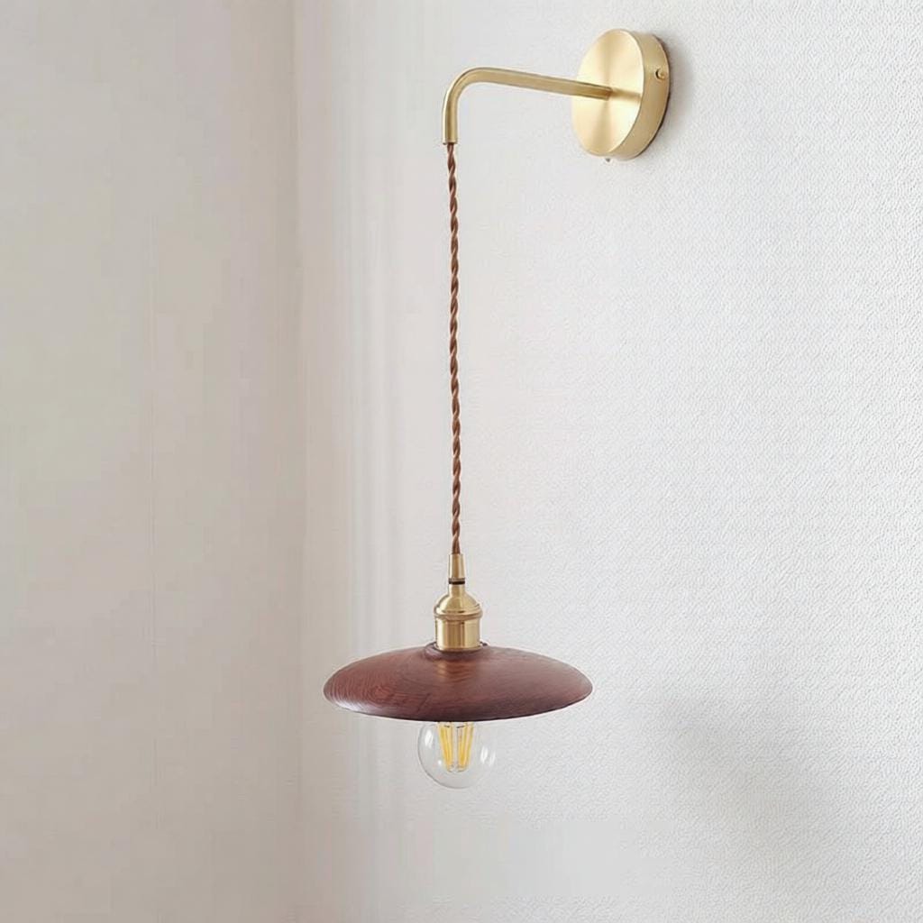 Sernil Deux | Wall Light - Detail View #2 | HomeCartel