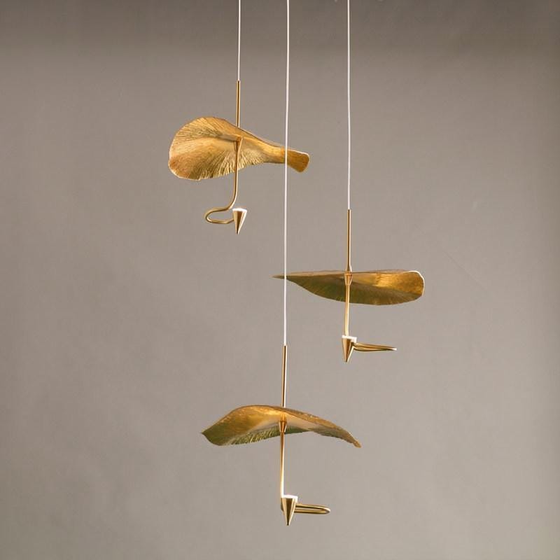 Isendril B | Cluster Chandelier - Detail View #2 | HomeCartel
