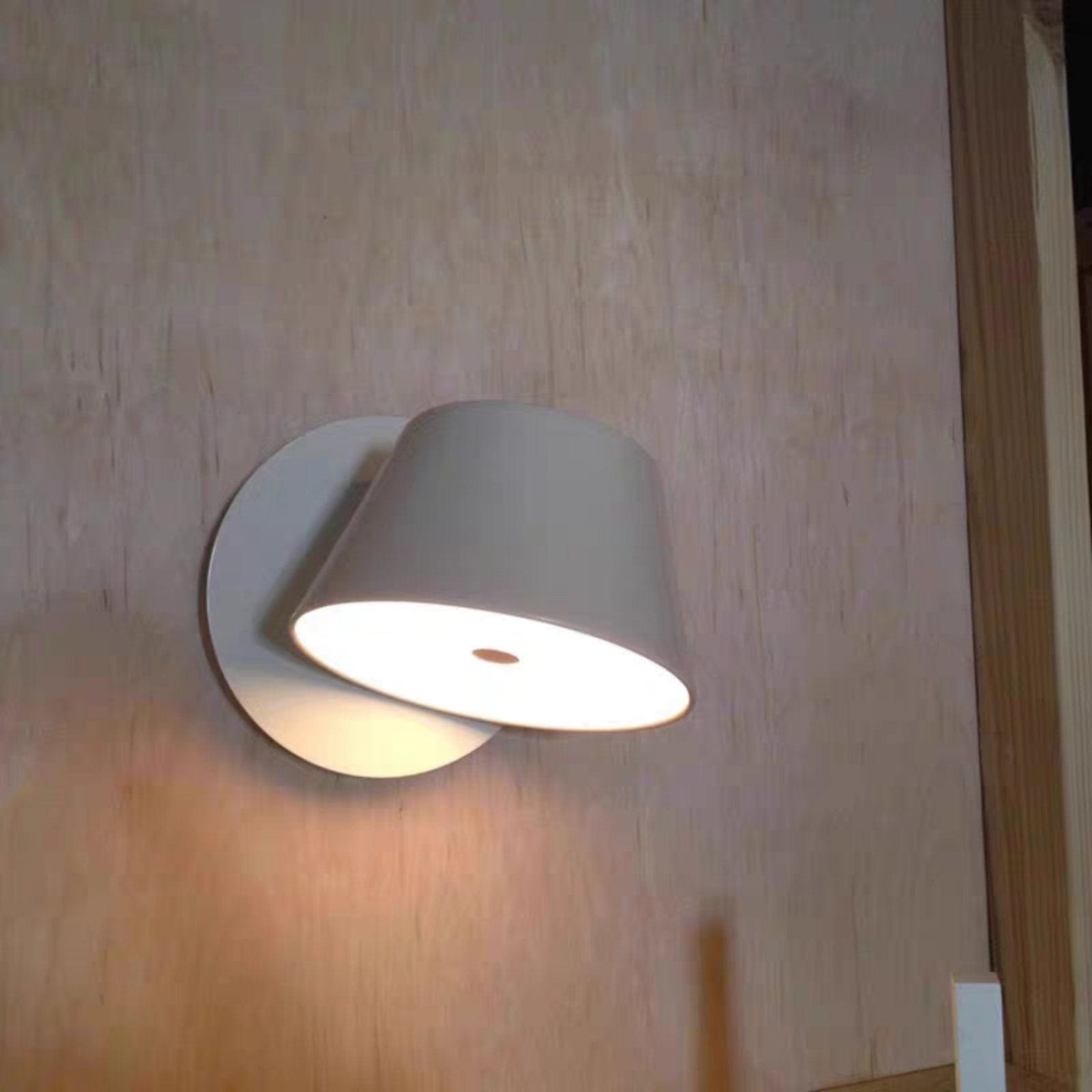 Philina | Wall Light - Detail View #3 | HomeCartel
