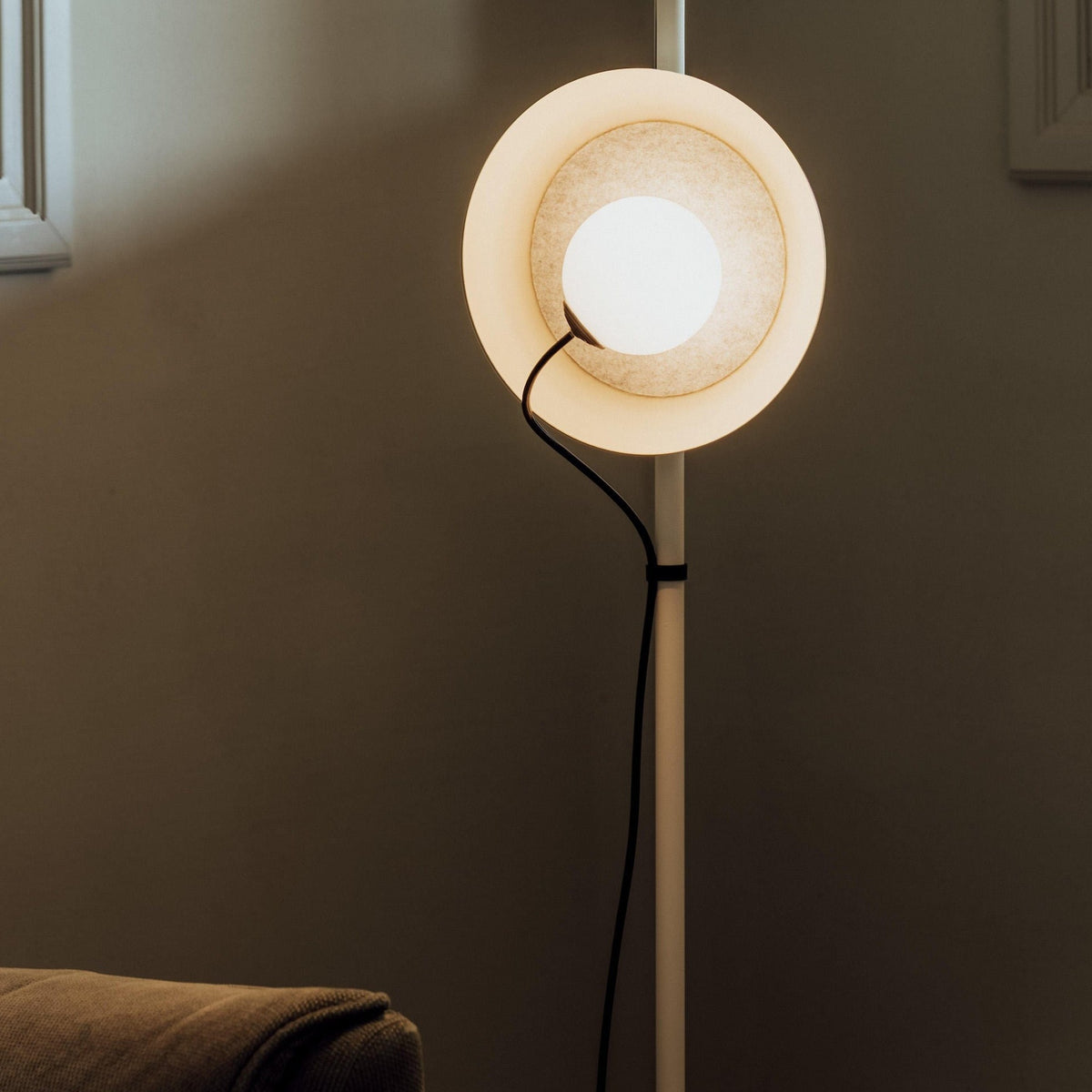 Noora | Modern Floor Lamp - Home Cartel ®
