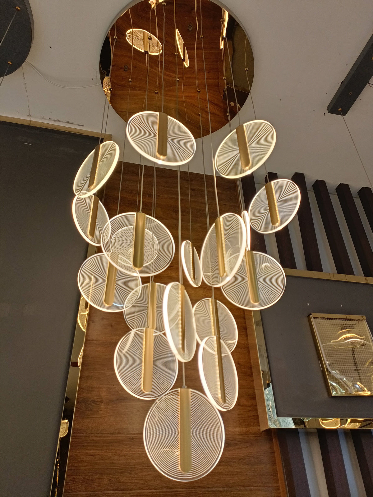 Vor | Modern Cluster Chandelier - Home Cartel ®