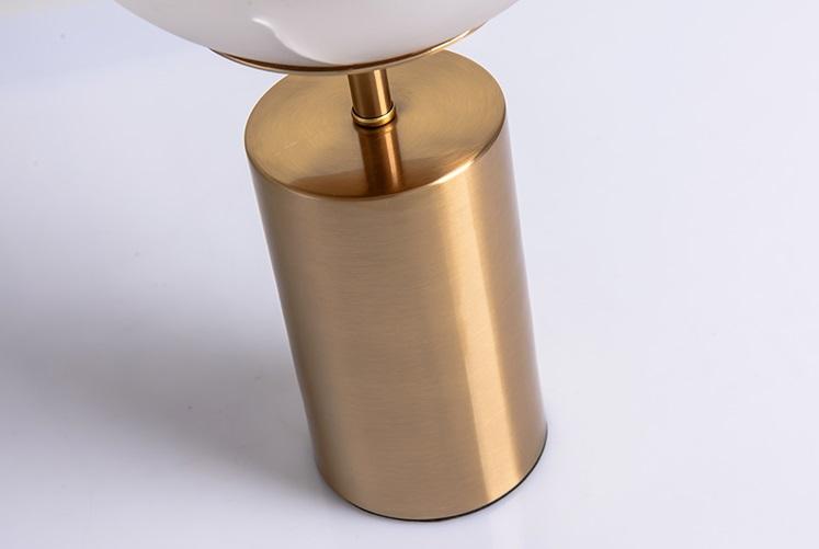 Aesir | Modern Table Lamp with Brass Base - Home Cartel ®