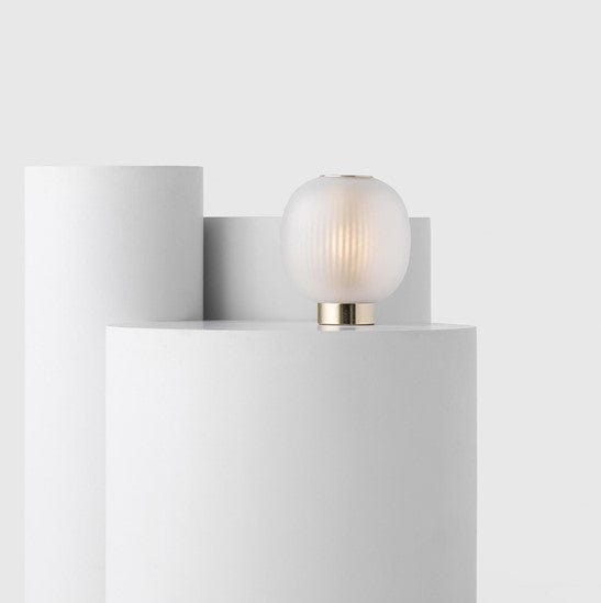 Arry | Modern Table Lamp - Home Cartel ®
