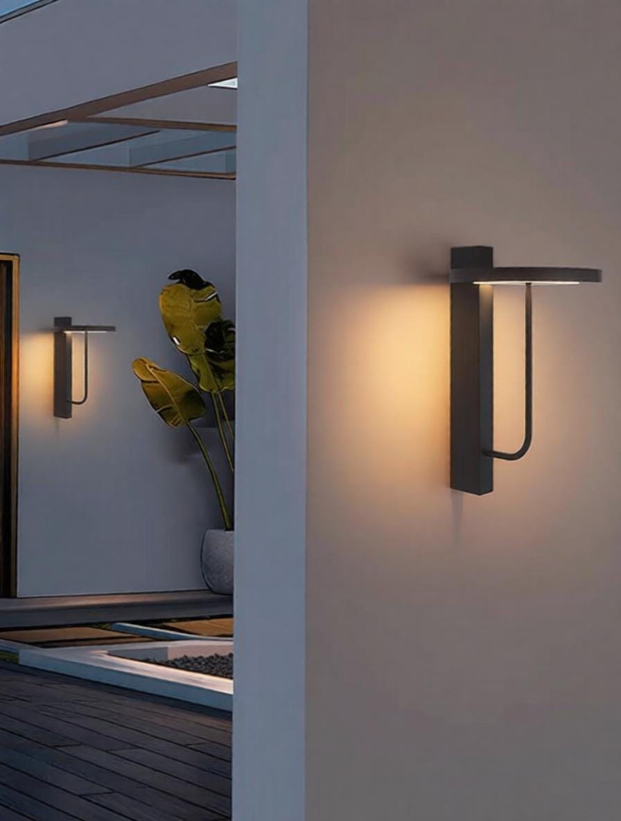 Isalvytha | Outdoor Wall Light - Detail View #2 | HomeCartel