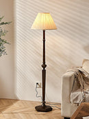 Orvyniel I Floor Lamp