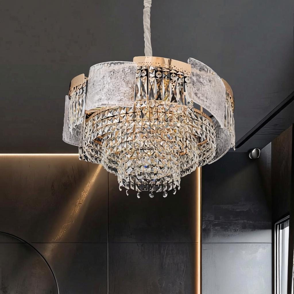 Valtharar Une | Crystal Chandelier - Detail View #3 | HomeCartel