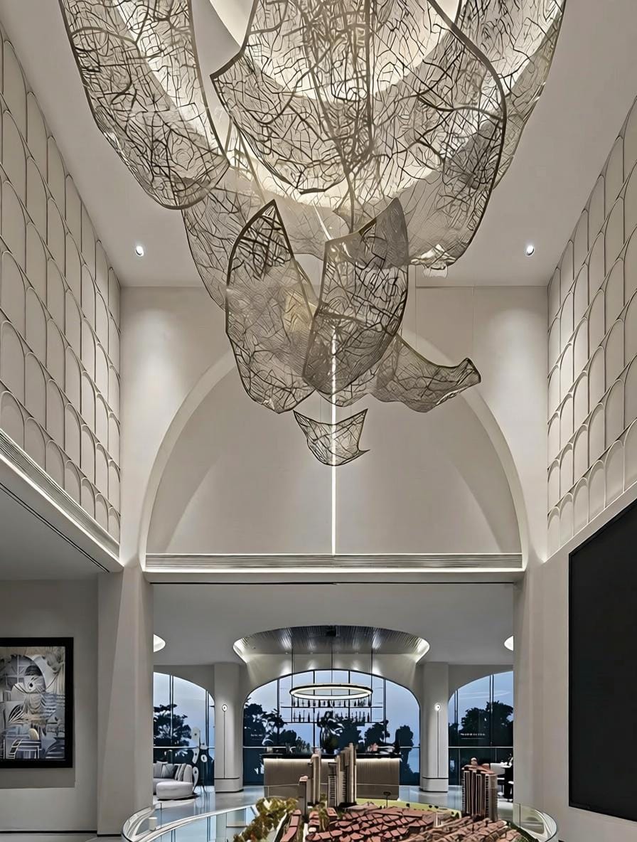 Voranthin I Cluster Chandelier - Detail View #4 | HomeCartel