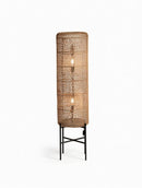 Vaelrynn I Floor Lamp