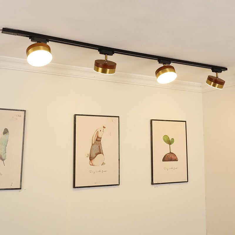 Yltherirae Une | Track Light - Detail View #3 | HomeCartel
