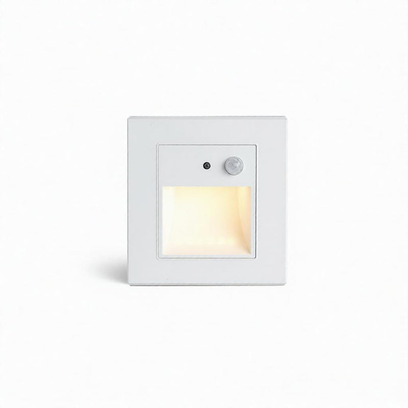 Nyrelisca | Indoor Step Light