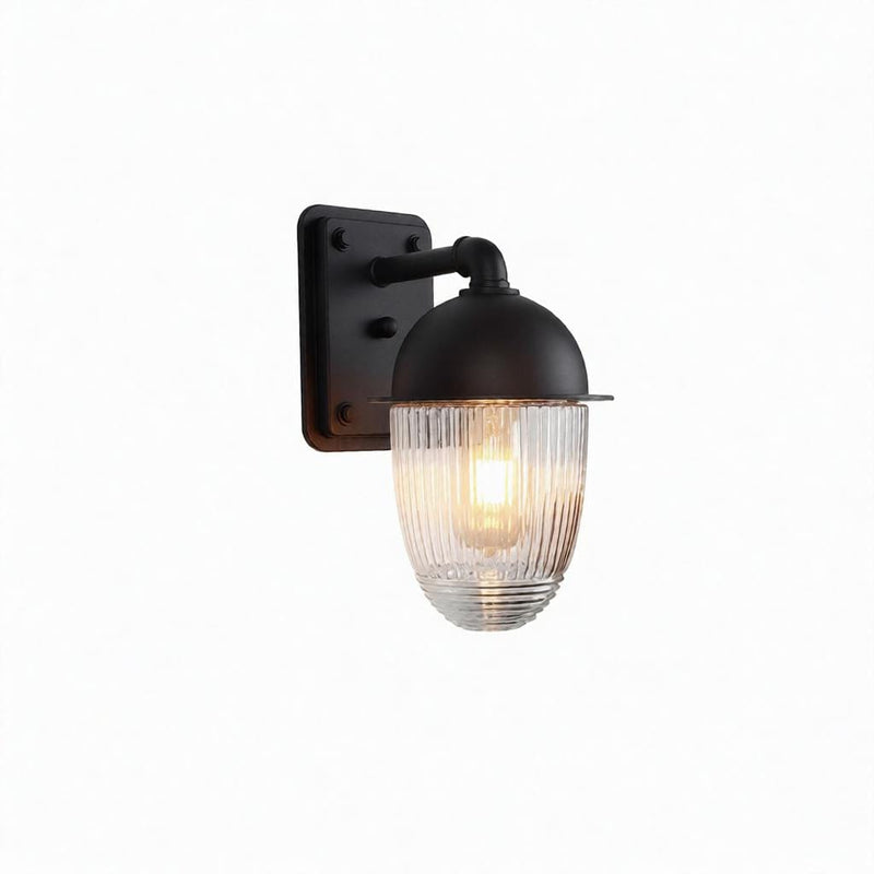 Arvenlyth | Outdoor Wall Light