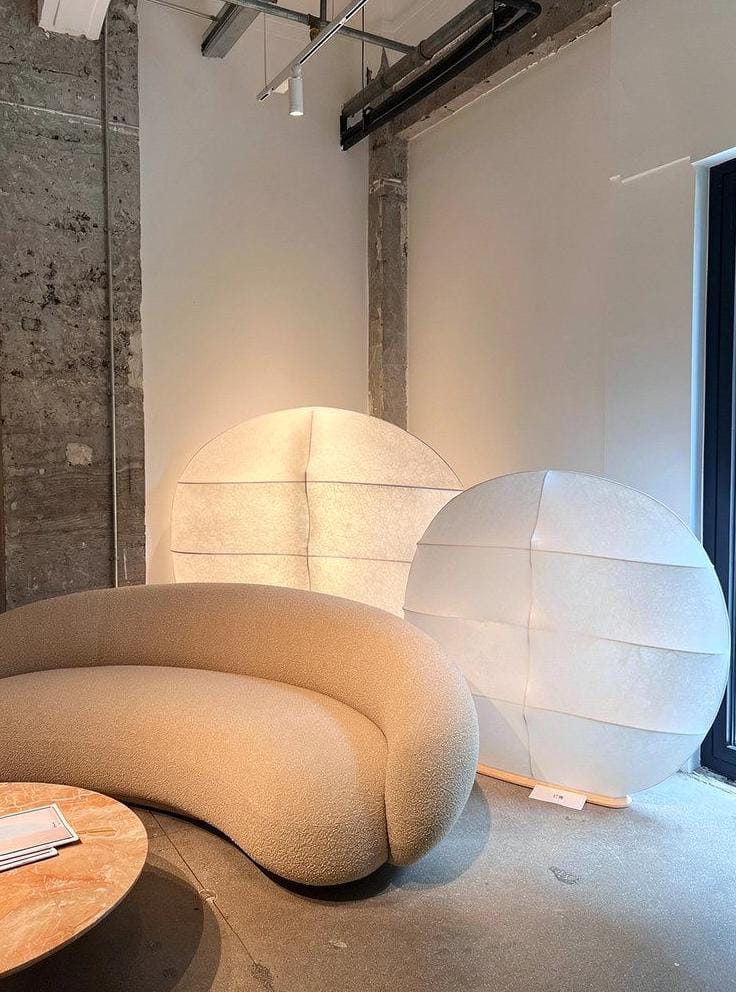Eonwynne I Floor Lamp - Detail View #2 | HomeCartel