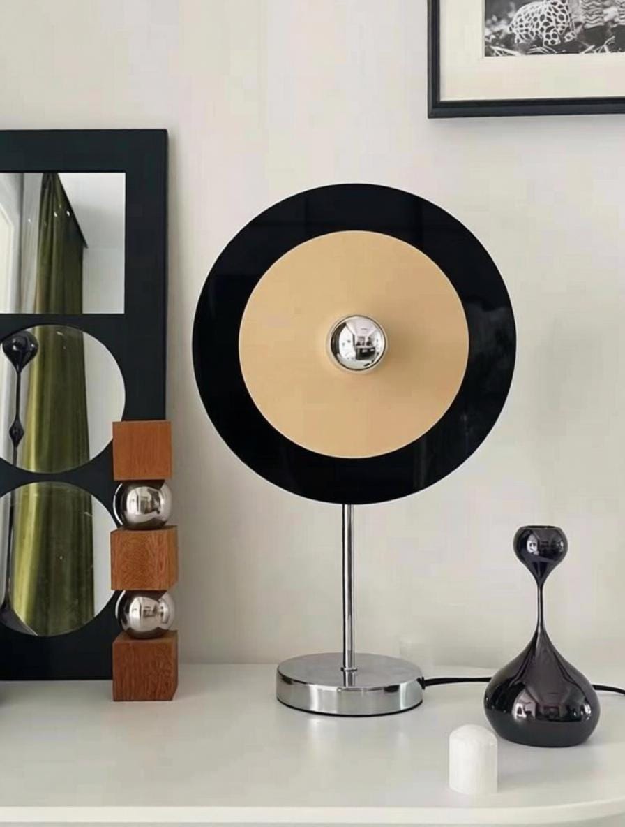 Dairieth Une I Table Lamp - Detail View #3 | HomeCartel