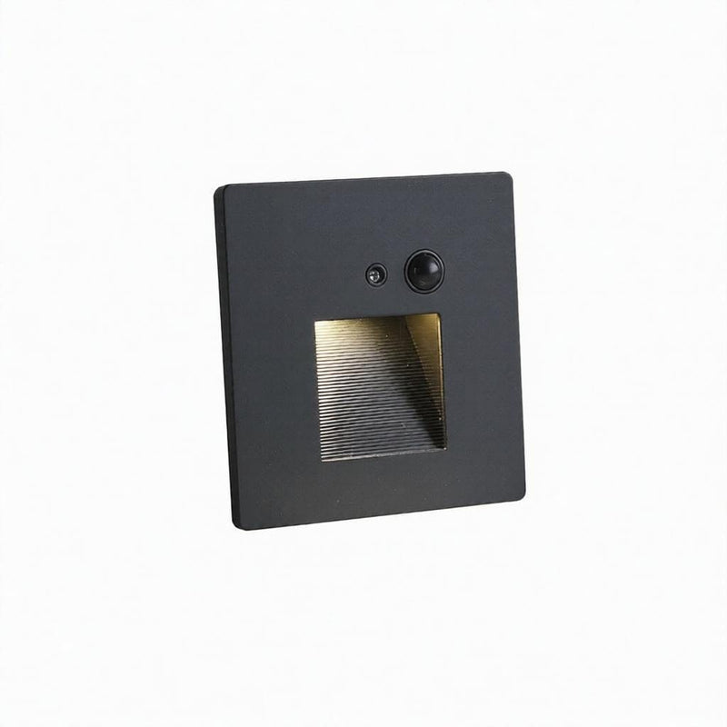 Aelvoraenil | Outdoor Step Light