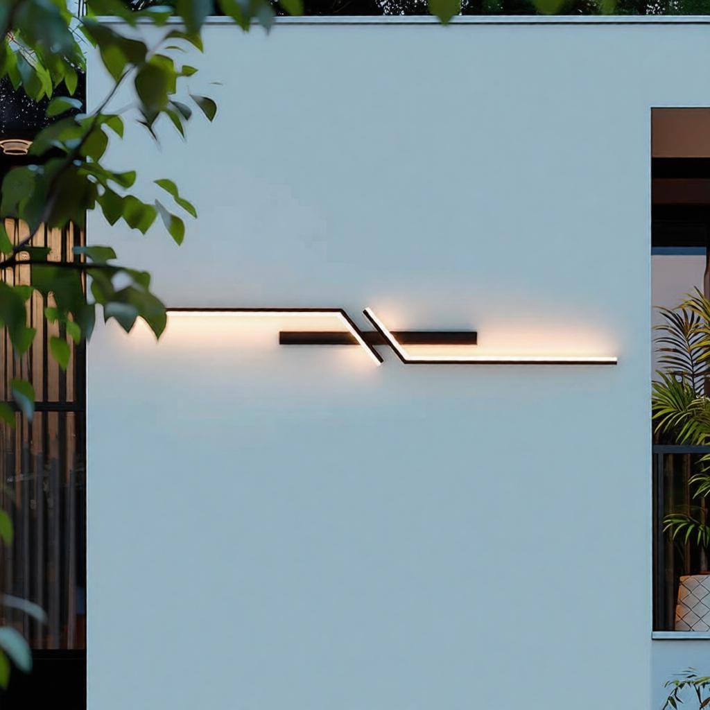 Valdoreth | Outdoor Wall Light - Detail View #3 | HomeCartel