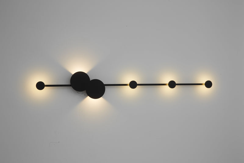Veronik B | Linear Wall Light