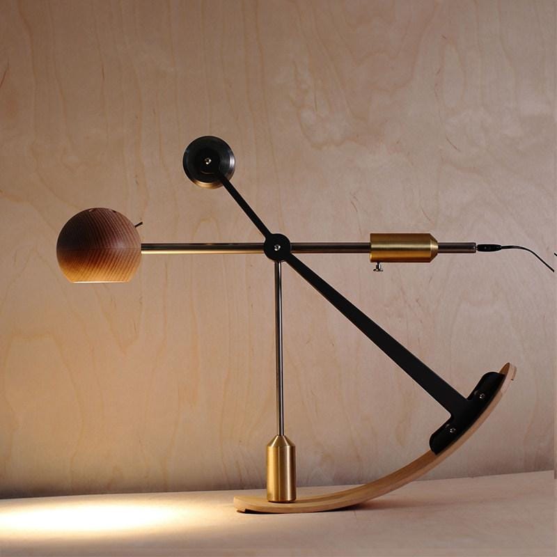 Corvara Une | Table Lamp Swing Arm - Detail View #6 | HomeCartel