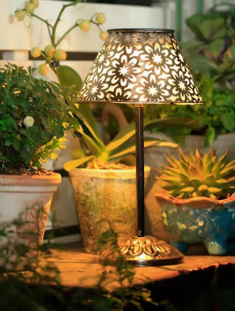 Omberissa | Outdoor Table Lamp