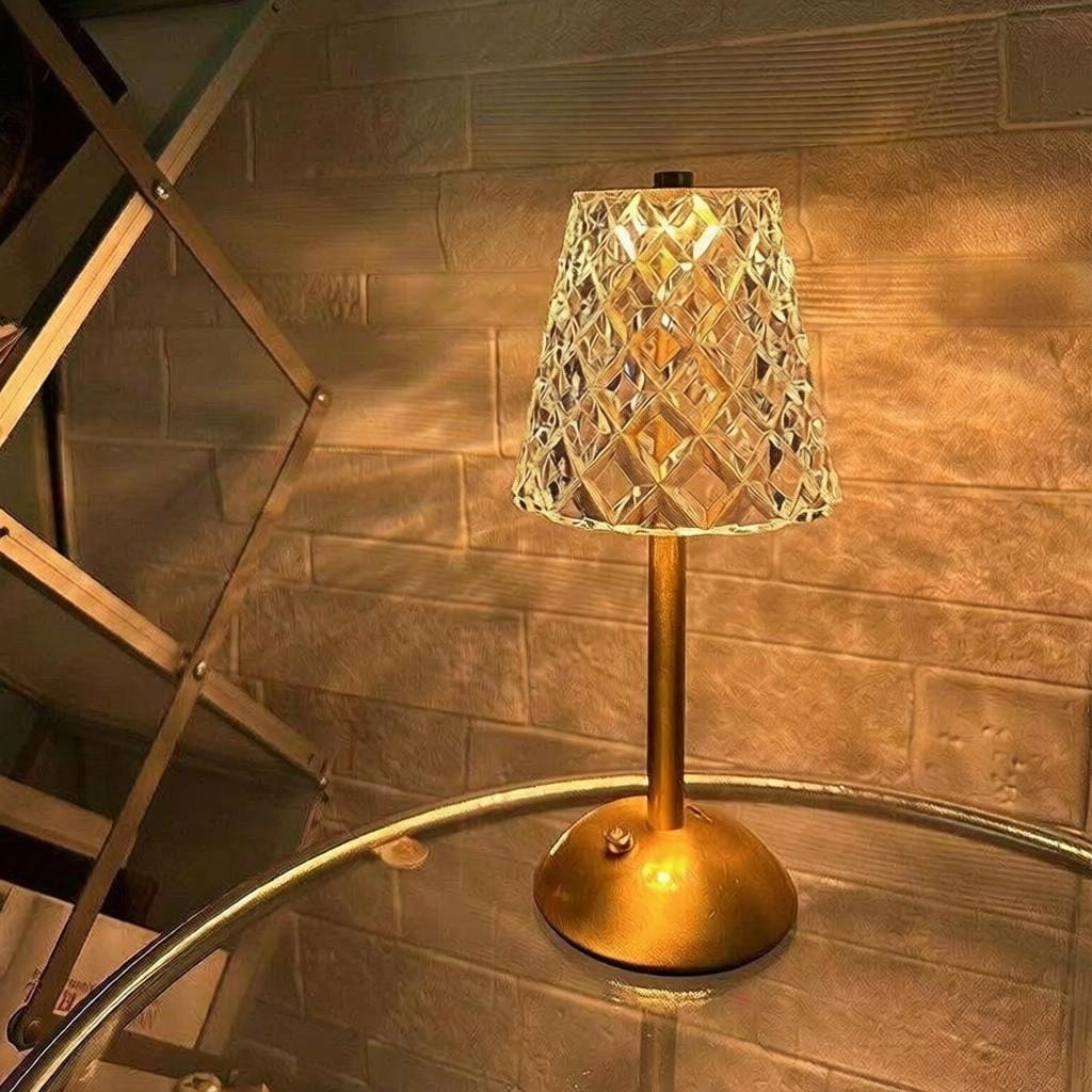 Orrenveil I Table Lamp - Detail View #4 | HomeCartel
