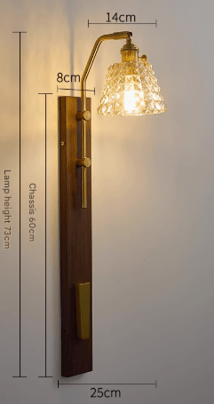 Wyreth Une | Linear Wall Light - Detail View #3 | HomeCartel