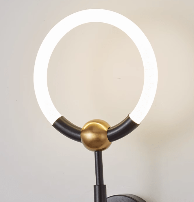 Faynera | Linear Wall Light