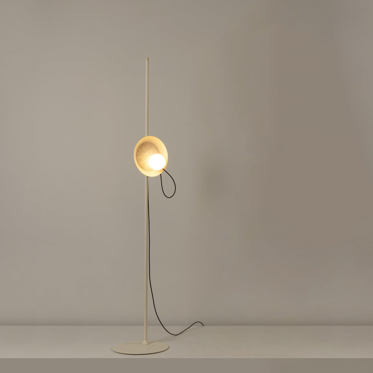 Noora | Modern Floor Lamp - Home Cartel ®