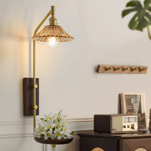 Kysalor Duex | Linear Wall Light - Detail View #2 | HomeCartel