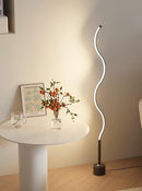 Yleneth A | Floor Lamp