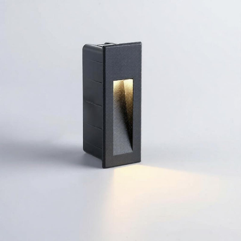 Calvorynthae | Outdoor Step Light