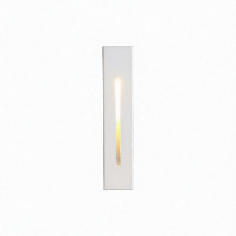 Brelmoriae Une | Outdoor Step Light