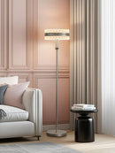 Tyvera Une | Floor Lamp