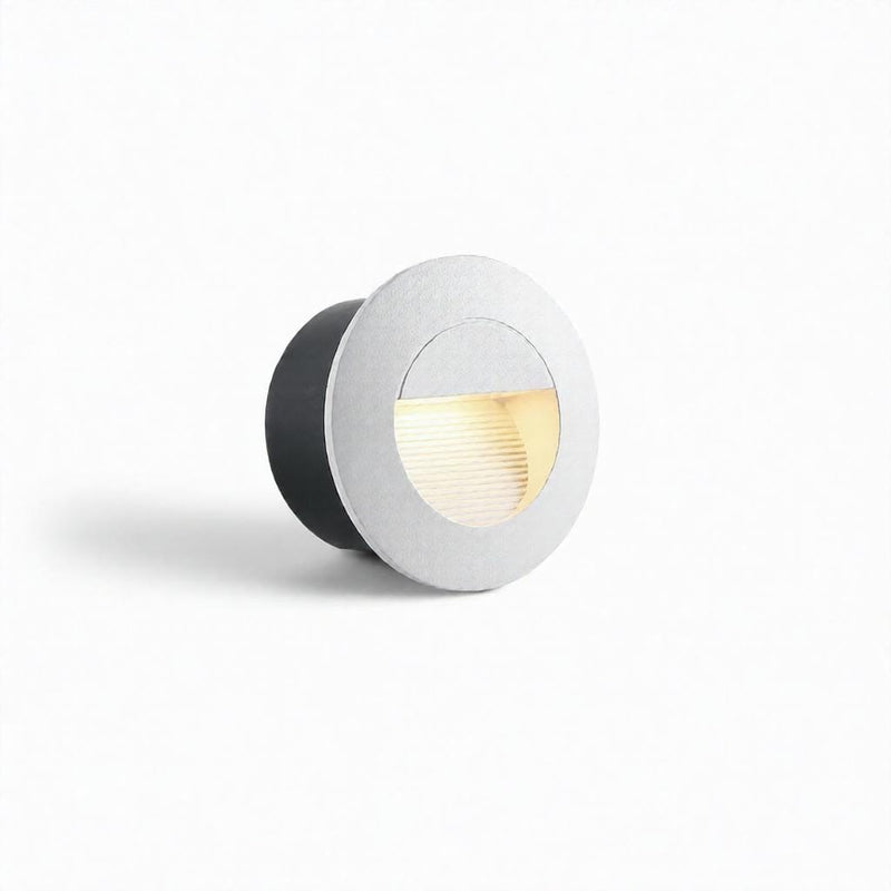 Drelvanirae | Indoor Step Light