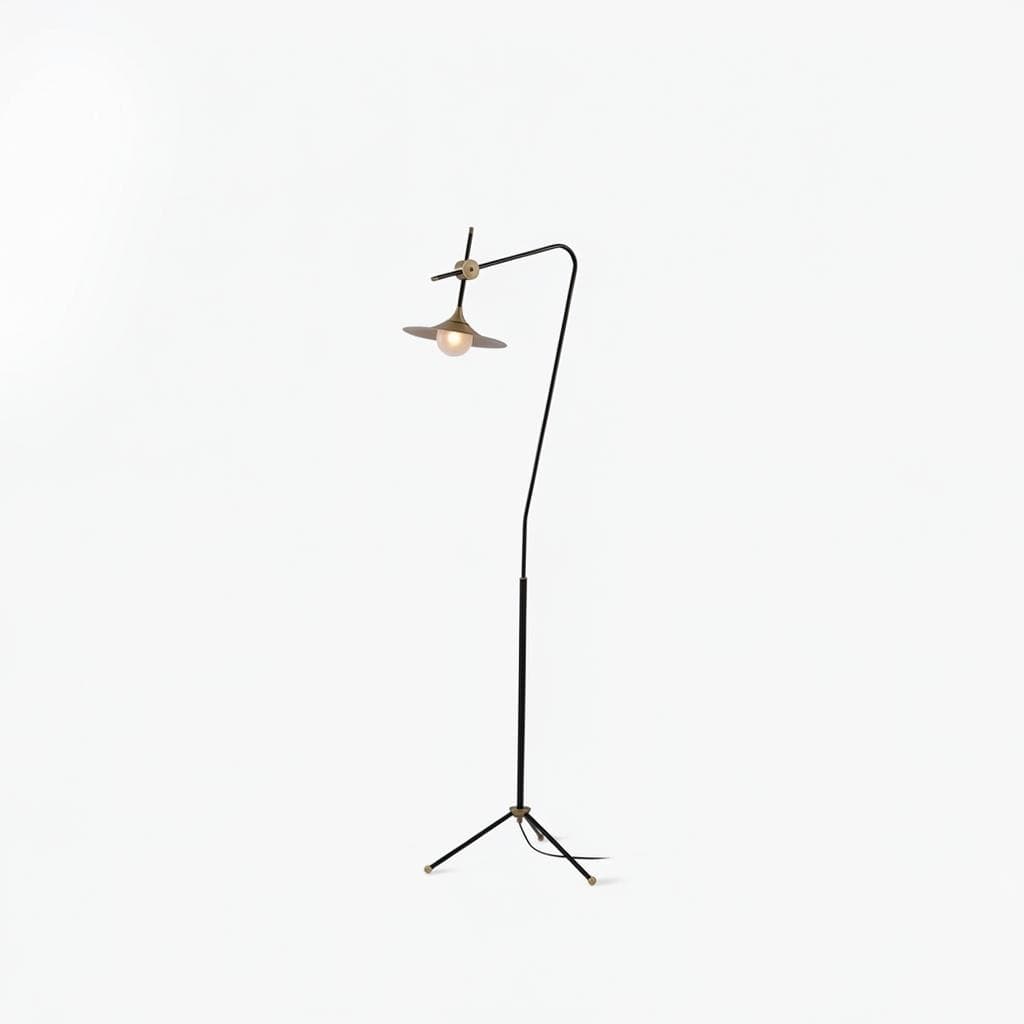 Wylaren | Floor Lamp - Detail View #2 | HomeCartel