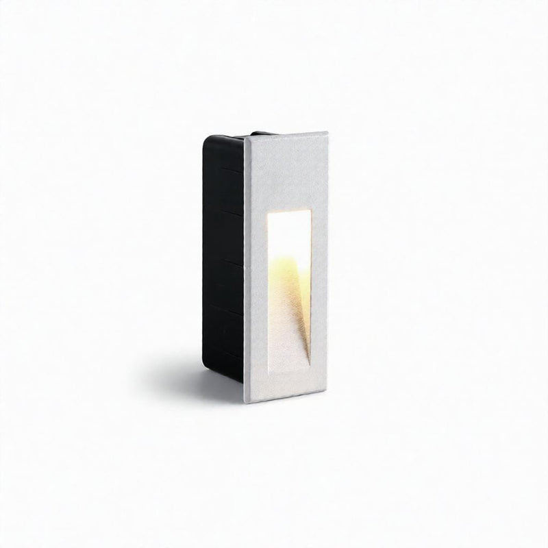 Calvorynthae | Outdoor Step Light