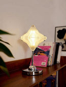 Vyndra A I Table Lamp