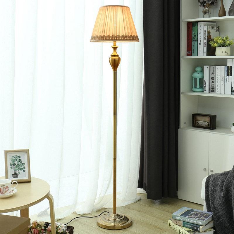 Erevore I Floor Lamp - Detail View #3 | HomeCartel