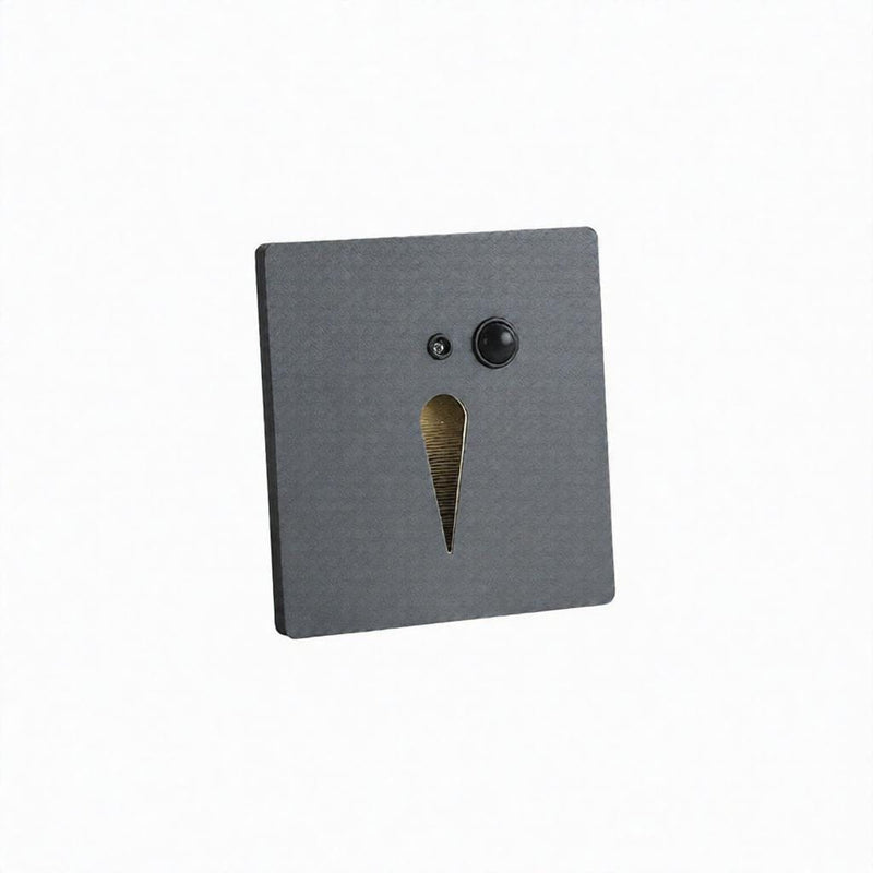 Aelvoraenil | Outdoor Step Light