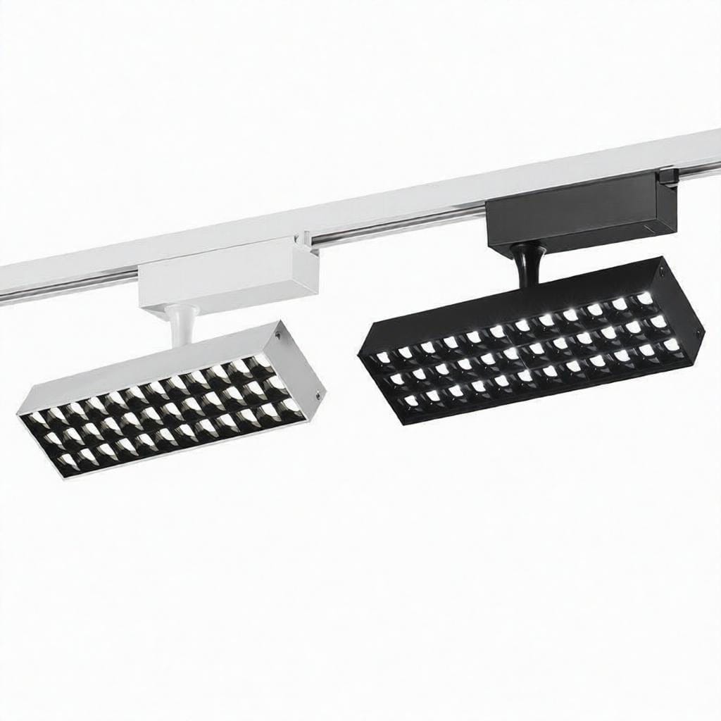 Lornaviae | Track Light - Detail View #5 | HomeCartel