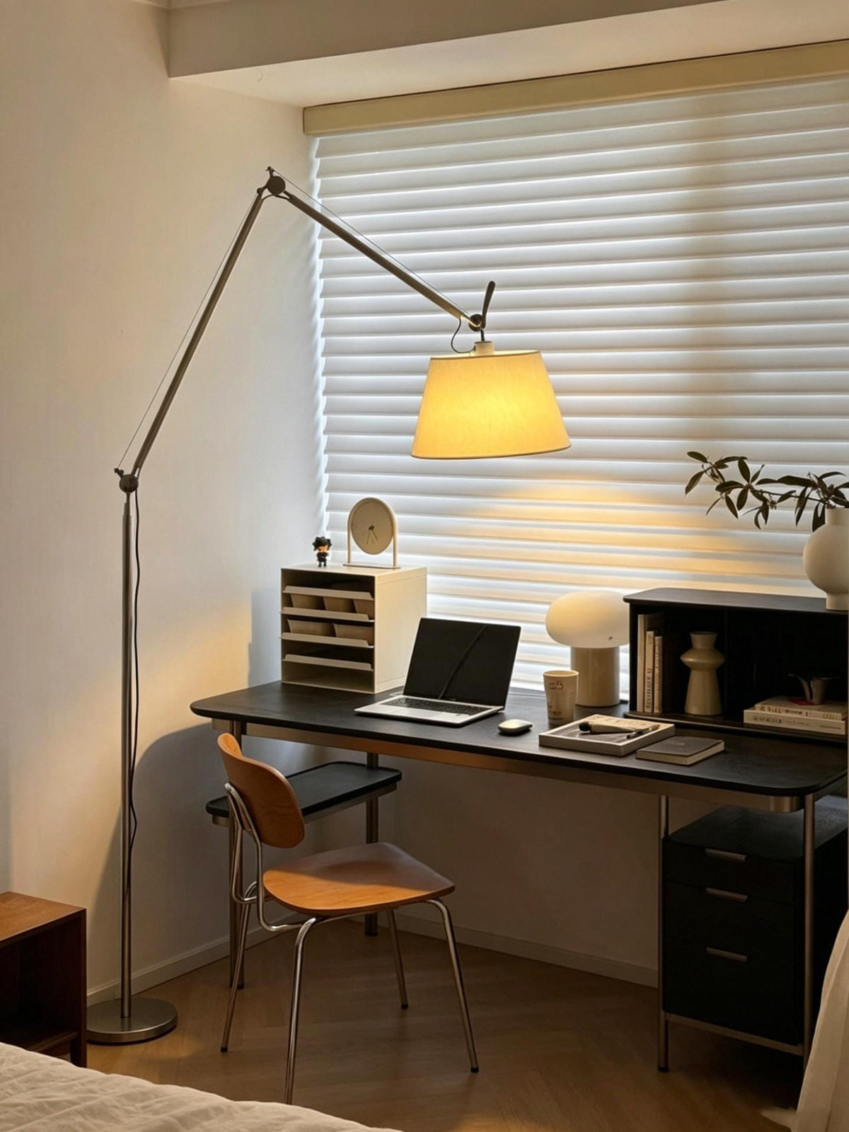 Hume | Floor Lamp