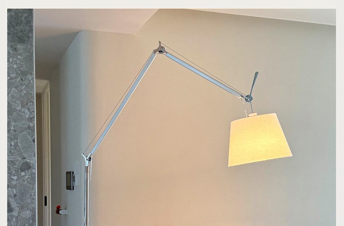 Hume | Floor Lamp