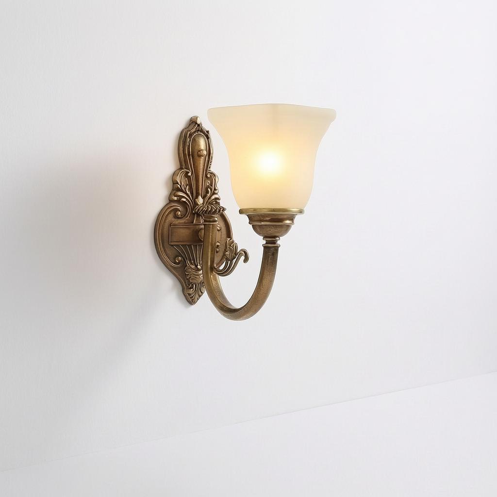 Helvora | Chandelier