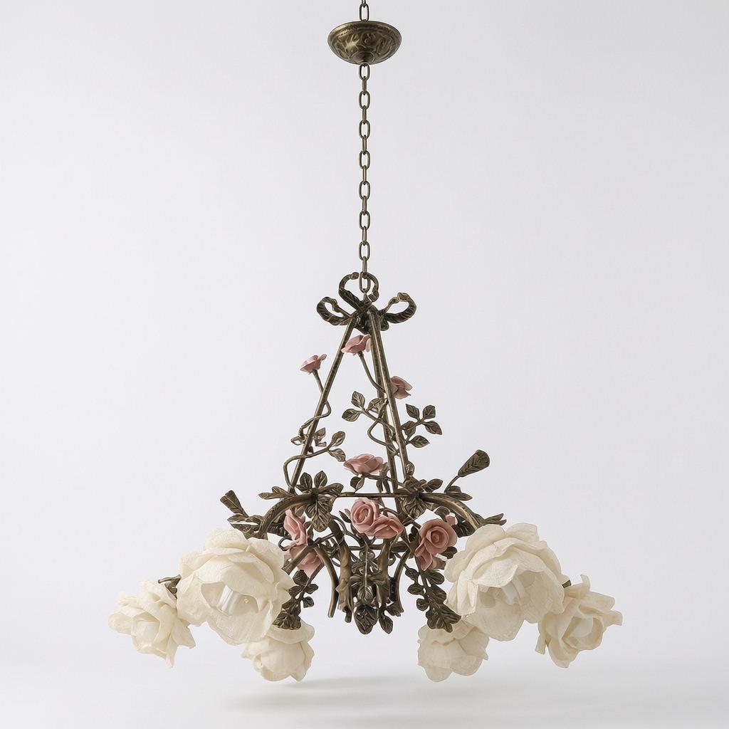 Novantia | Chandelier