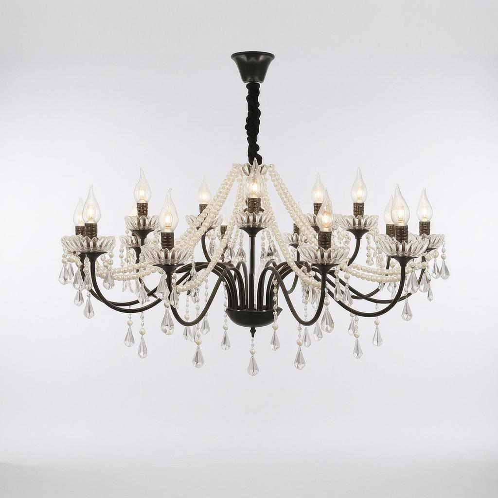Daelum | Chandelier