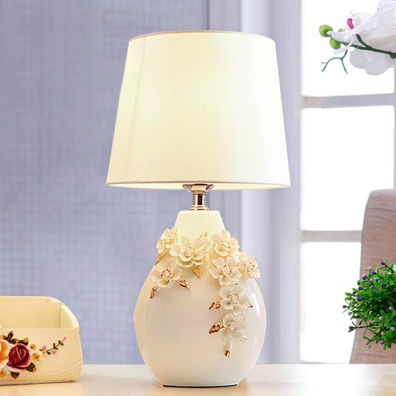 Sowe | Shaded Table Lamp - Detail View #5 | HomeCartel
